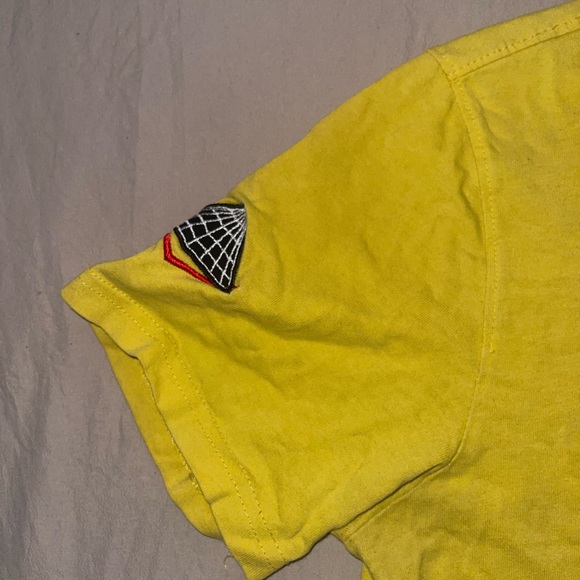 Black Pyramid Yellow T-shirt - Picture 4 of 8
